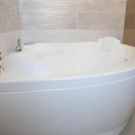 L'oasi Di Ciccio Apartment *