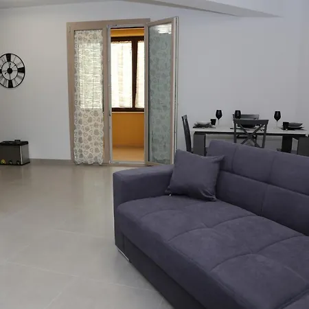 L'oasi Di Ciccio Apartment