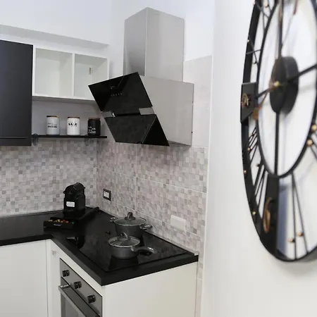 L'oasi Di Ciccio Apartment *