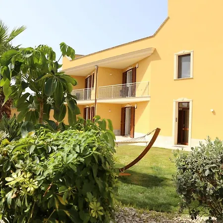 Apartment L'oasi Di Ciccio *